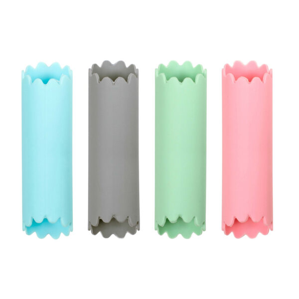 Avanti Silicone Garlic Peeler (Assorted Colours)