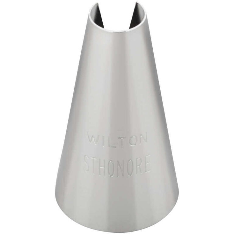 Wilton St. Honoré Decorating Tip for Piping Buttercream Frosting or Cream