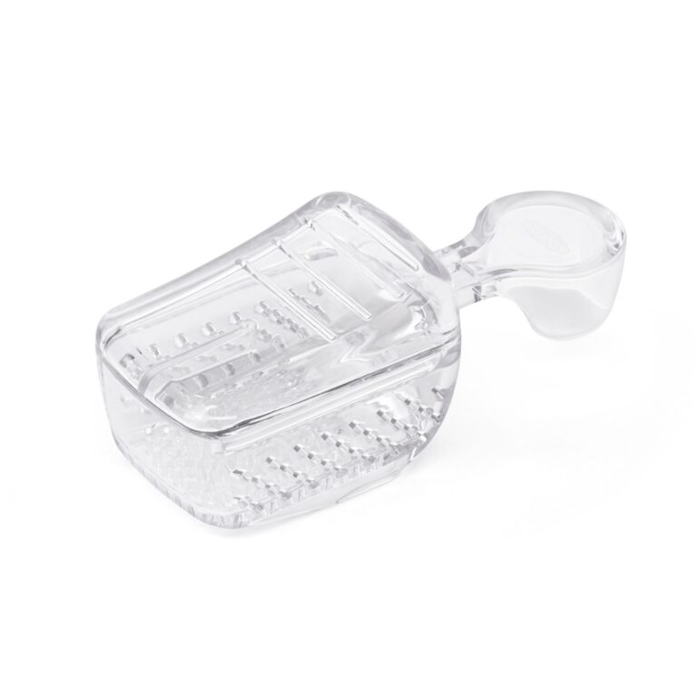 OXO POP Dusting Scoop