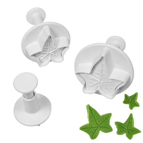 Ivy Leaf Plunger Cutters Set of 3