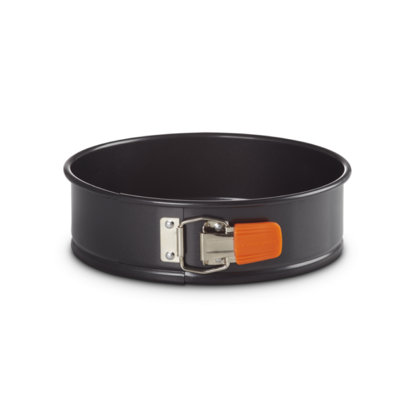 Le Creuset Toughened Non-Stick Springform Round Cake Tin 24cm