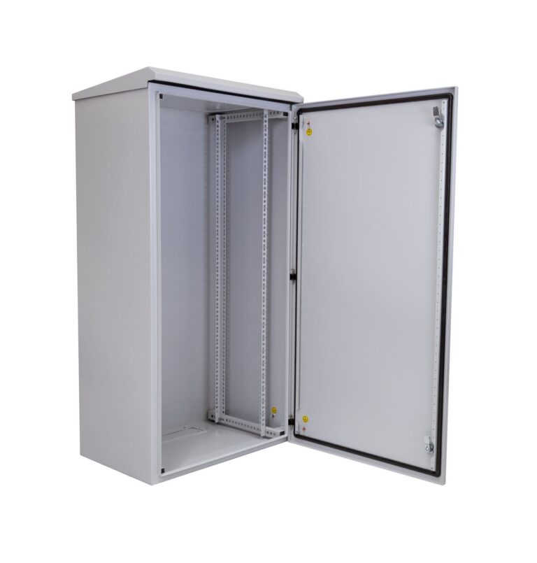 24RU Outdoor Wall Mount Cabinet 611x625x1190mm (WxDxH) IP65 Rated Lockable Front Door