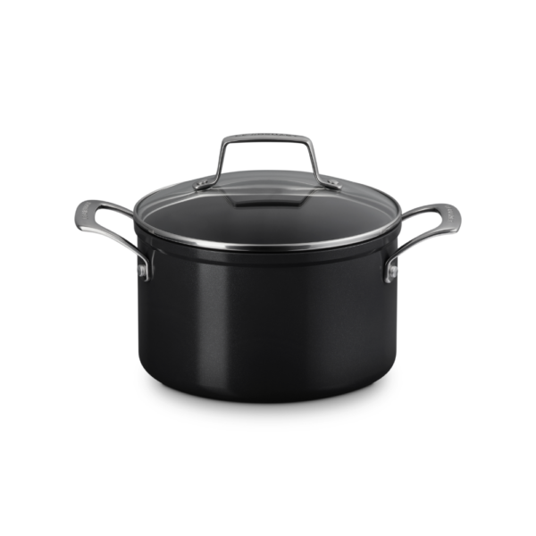 Le Creuset Essential Non-Stick Ceramic Casserole with Lid 20cm