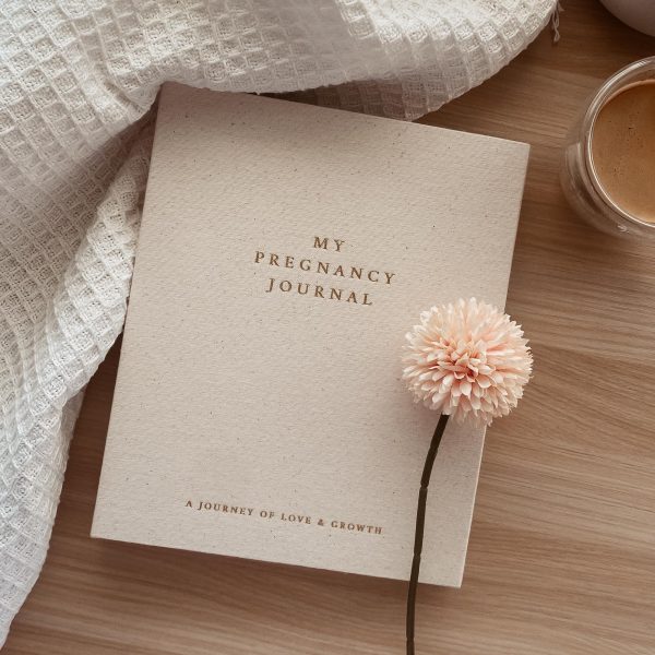 Floral Pregnancy Journal for Expectant Mothers