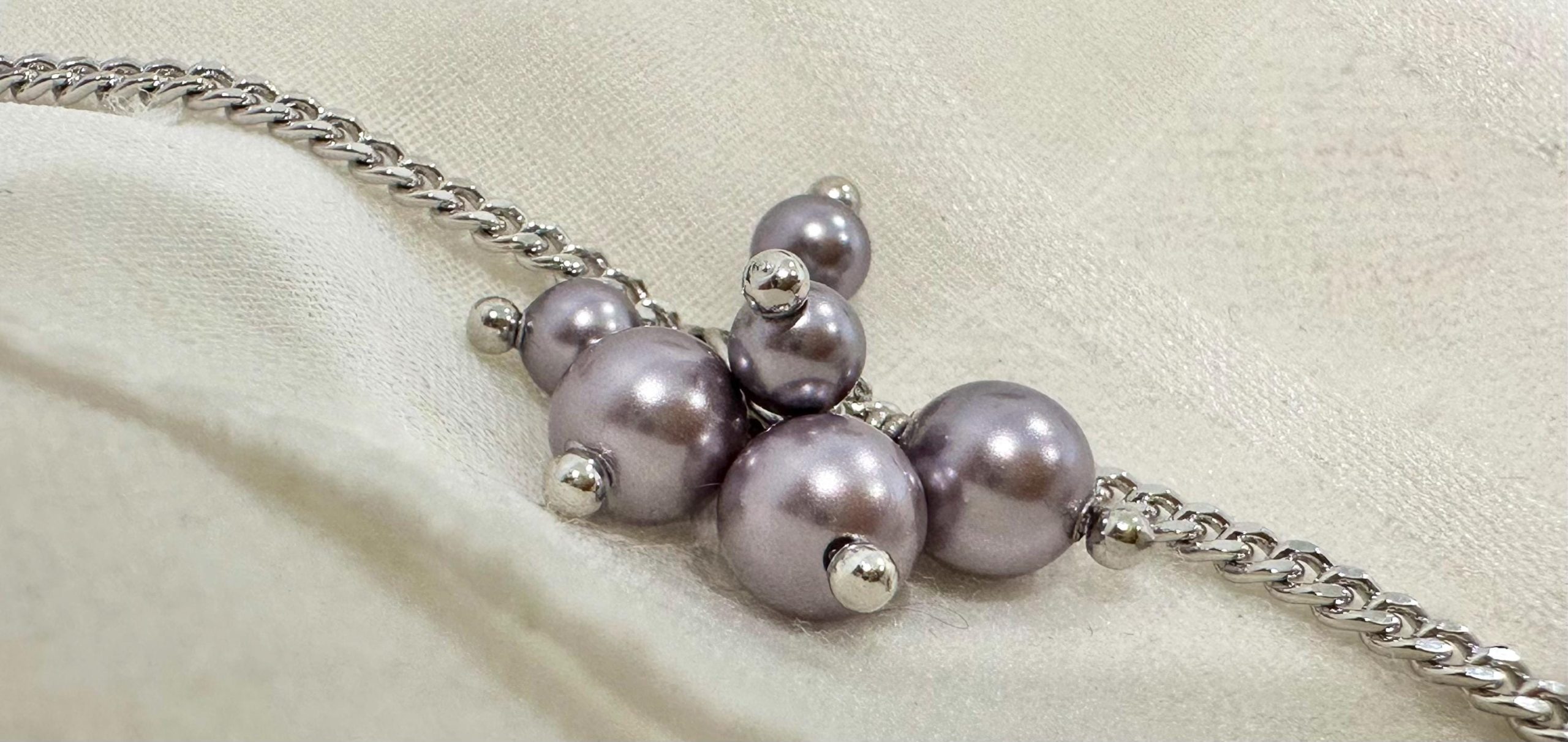 Vintage Dior Charm Mauve Pearl, Amethyst Drop Bracelet: Silver (1990s) - Image 32