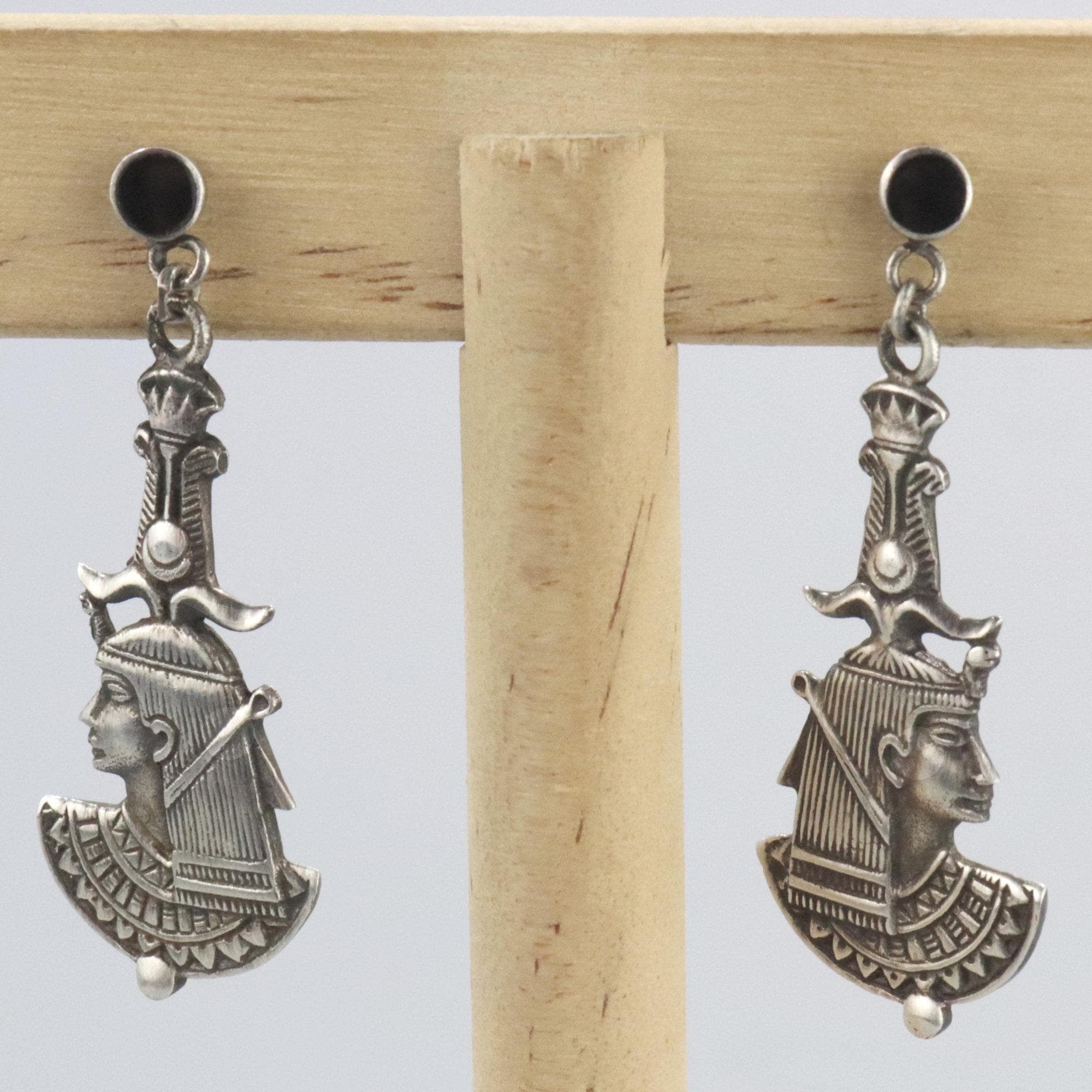 Vintage Egyptian Revival Sterling Earrings Cleopatra Onyx Long Silver Earrings - Image 7