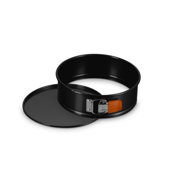 Le Creuset Toughened Non-Stick Springform Round Cake Tin 20cm